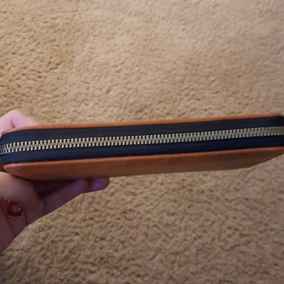 Wallet - Picture 3 of 3